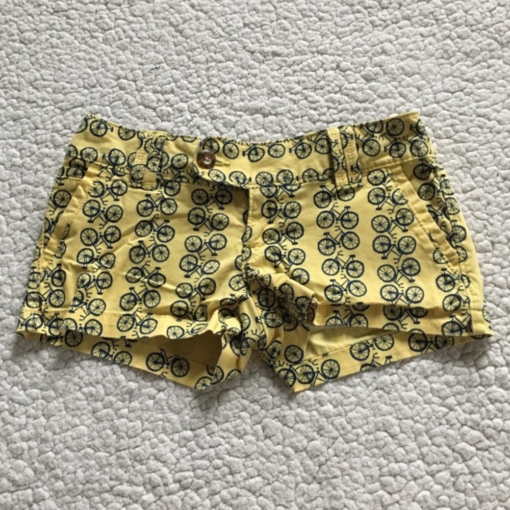 Red Camel Yellow Bike Bicycle Shorts 0